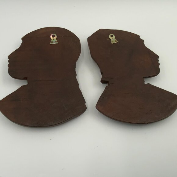 2 Vintage Carved Wood Native American Heads Male & Female Wall Hanging Art MCM - Picture 10 of 10